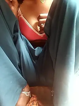 Cuty_kanchna's cam snapshot