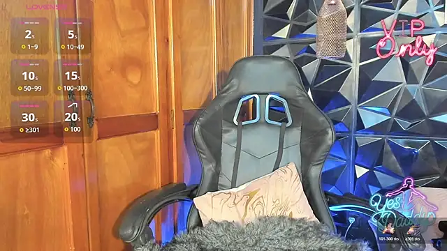 liia_marin's cam snapshot