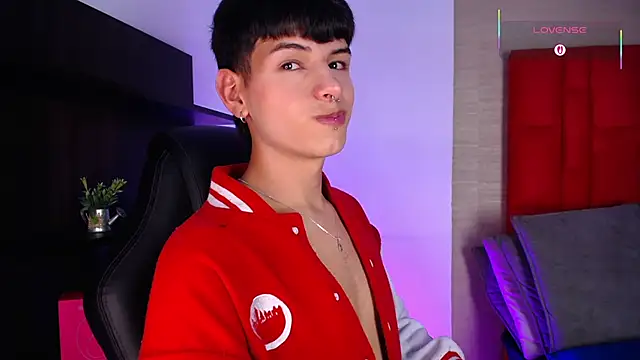 Ezra_Storm live sex cam