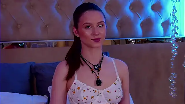 _AlinaHot_'s cam snapshot