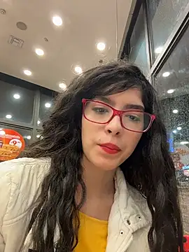 dani_bela's cam snapshot