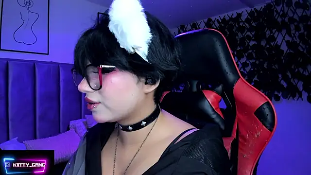 Kitty_Gang's cam snapshot