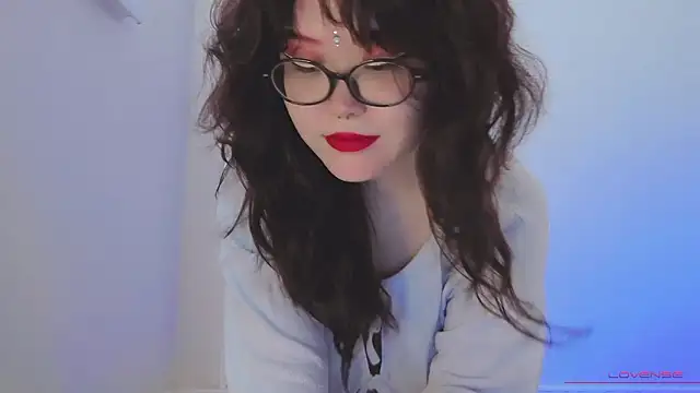 tsunade_chan's cam snapshot