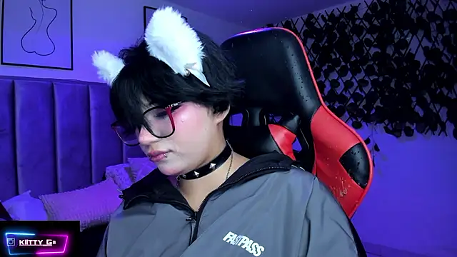 Kitty_Gang's cam snapshot