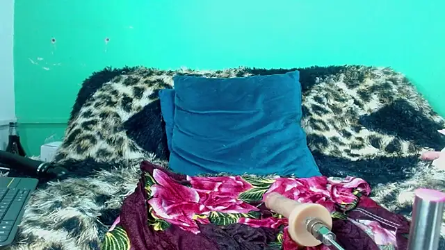 avaleri_cherry live sex cam