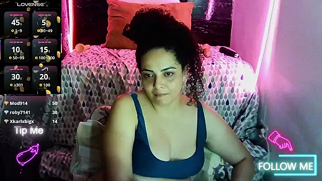 _naughty_milf's cam snapshot