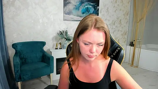 Strawberrye live sex cam