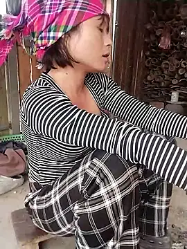 linda_bae00's cam snapshot