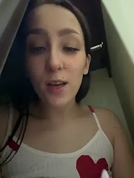 LuxBrunette_ live sex cam