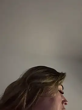 BadBitchClaudia's cam snapshot