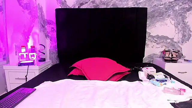 lilithDraven_'s cam snapshot