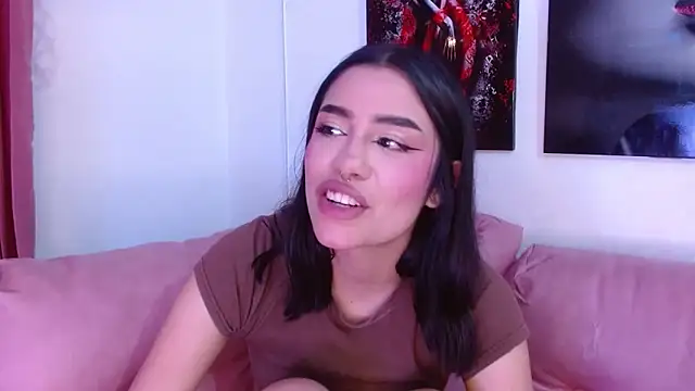 tael_novacs's cam snapshot