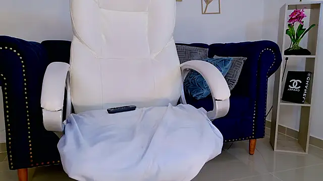 Saskia_litt's cam snapshot