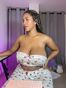 Mia_sweet80's cam snapshot