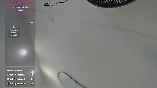 Karliie_kloss_'s cam snapshot