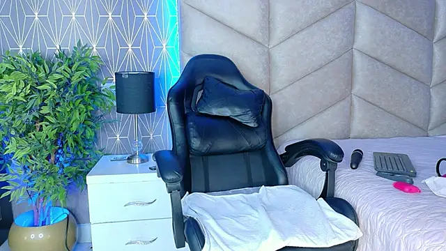 samiradoll's cam snapshot