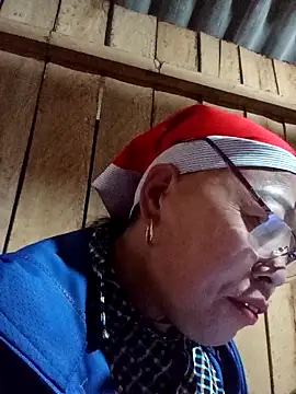 Agnes-baby's cam snapshot