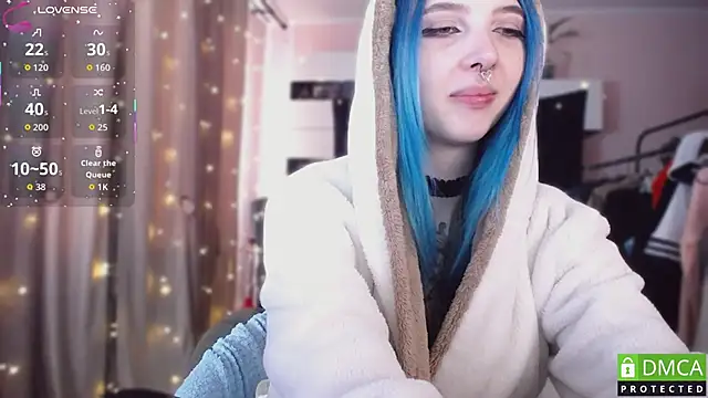 JustMeowGirl's cam snapshot