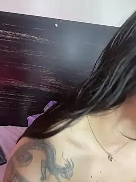 sharlot24's cam snapshot