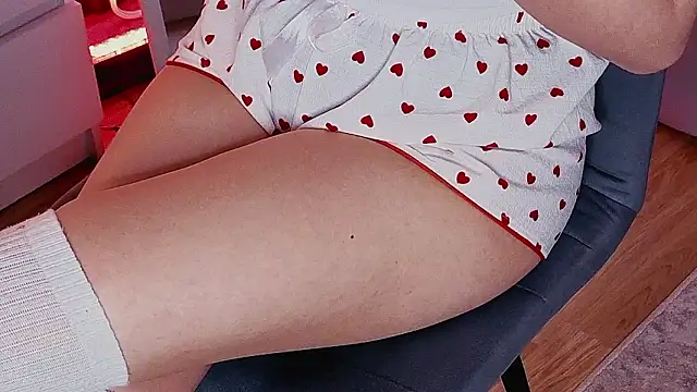 Leyla_crsh's cam snapshot