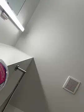 Your_Paris's cam snapshot