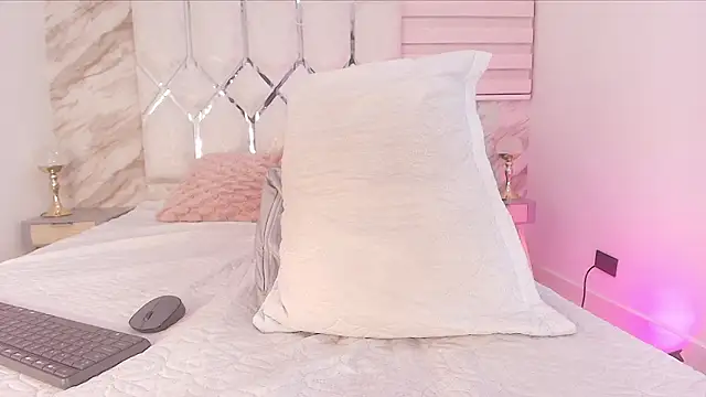 cataleya_ebony_'s cam snapshot