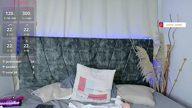 JulietaTorres_'s cam snapshot