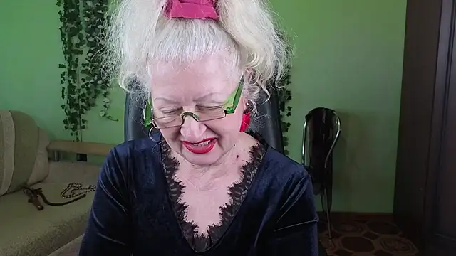 Maya_Mayflower's cam snapshot