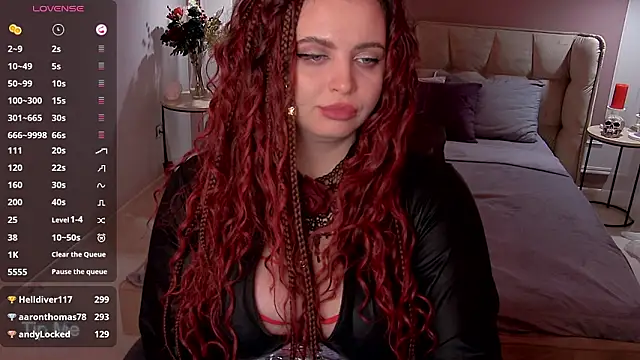 Miss_Maya_Mils's cam snapshot