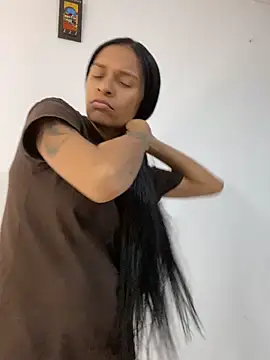 Luna025's cam snapshot