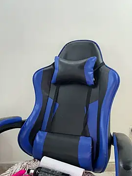 Adeline_1's cam snapshot