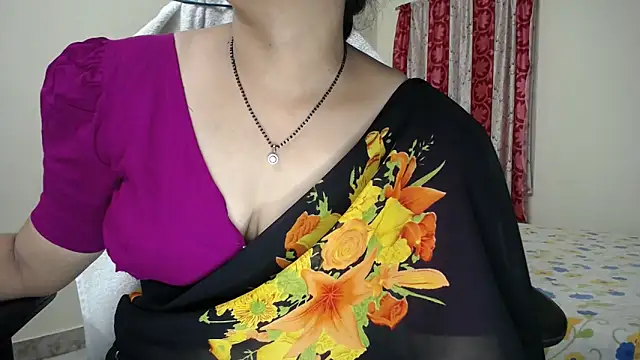 Sexy_HouseWifee's cam snapshot