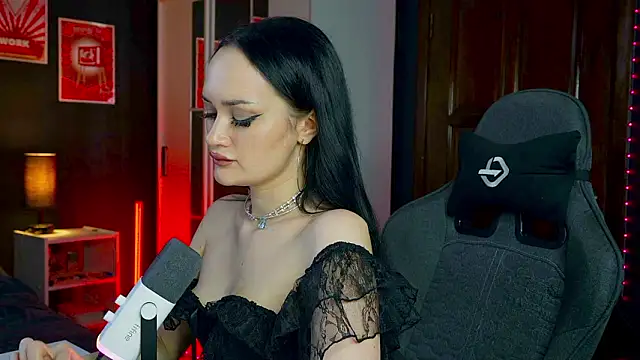 QueenAliss's cam snapshot