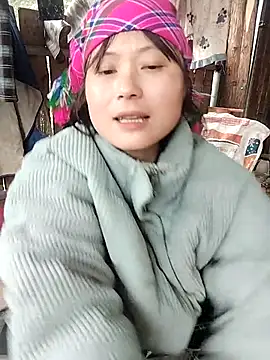 linda_bae00 live sex cam