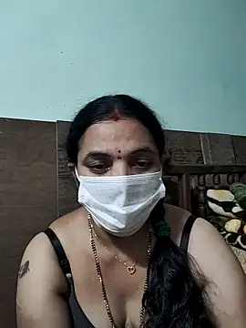 bhavyasri_55's cam snapshot