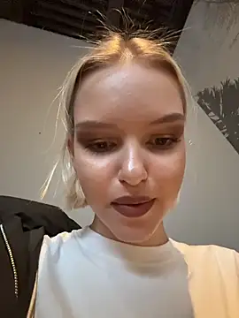 AshleyMur's cam snapshot