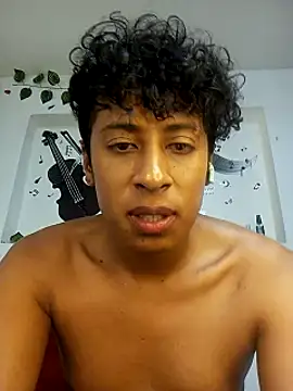 Varek_biglatin_dick live sex cam