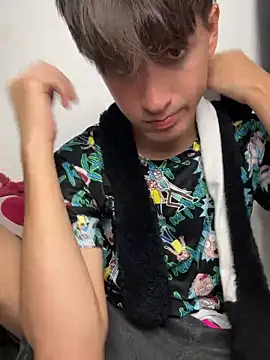 Naim_TheKing live sex cam