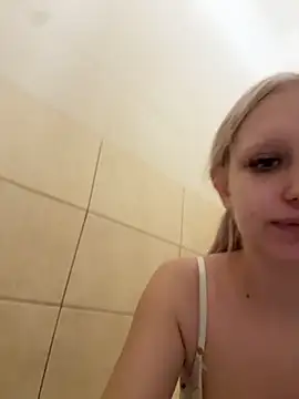 Milkyy_wway live sex cam