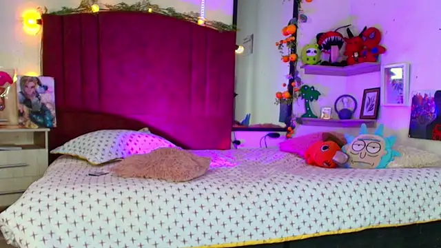 alisson_zafiro_'s cam snapshot