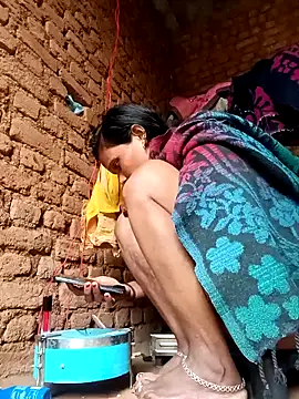 cute_diya_12's cam snapshot