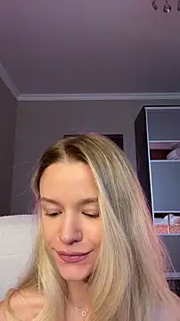 JessIsLove live sex cam