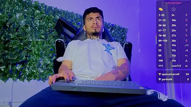 JuanCamiilo_66 live sex cam