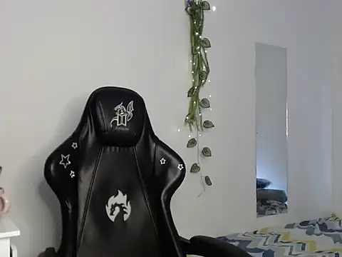 valgigik3's cam snapshot