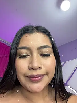 LunaaRosse live sex cam