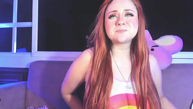 harimoon1's cam snapshot