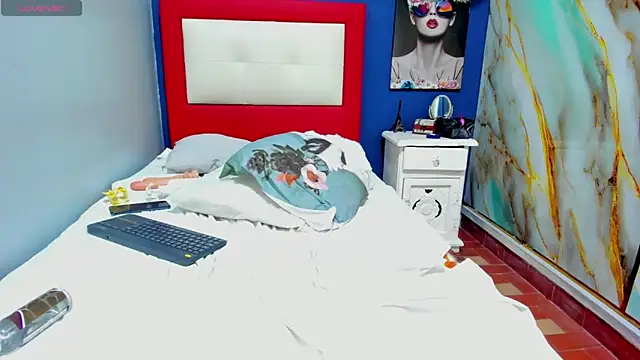 _angeline_love's cam snapshot