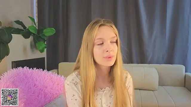 CindyGreen's cam snapshot