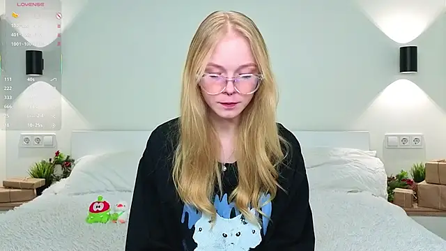 GhisllaineWestler's cam snapshot