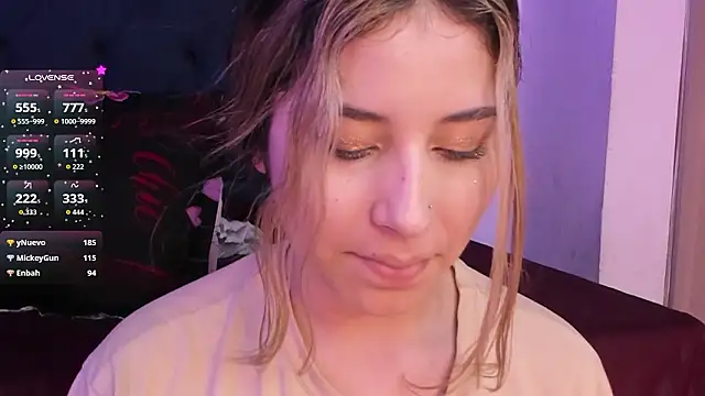 Violet_Blazee live sex cam